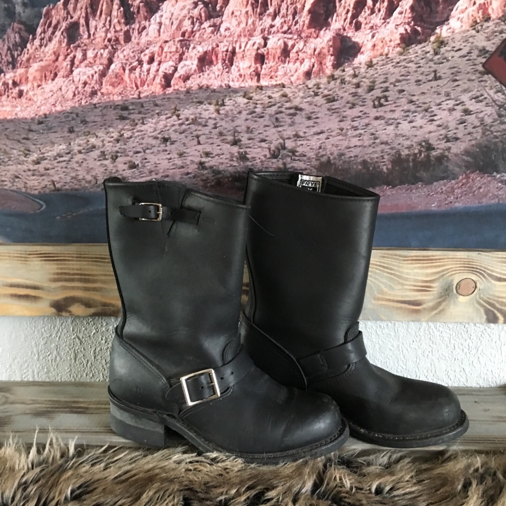Frye Engineer 8R Boots Size 8 Leather